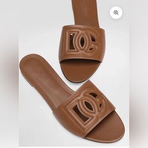 🌸 #4085-64. Tan Leather Slide Sandals